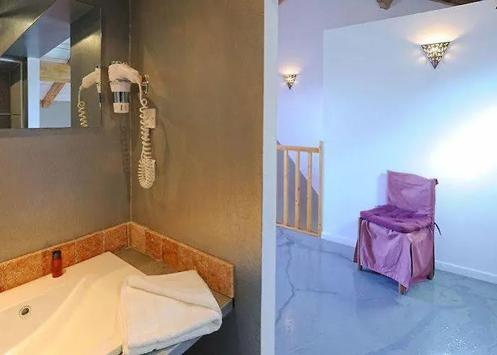 旅游酒店 3* 宗扎