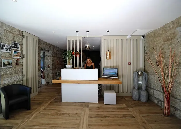 旅游酒店 3* 宗扎