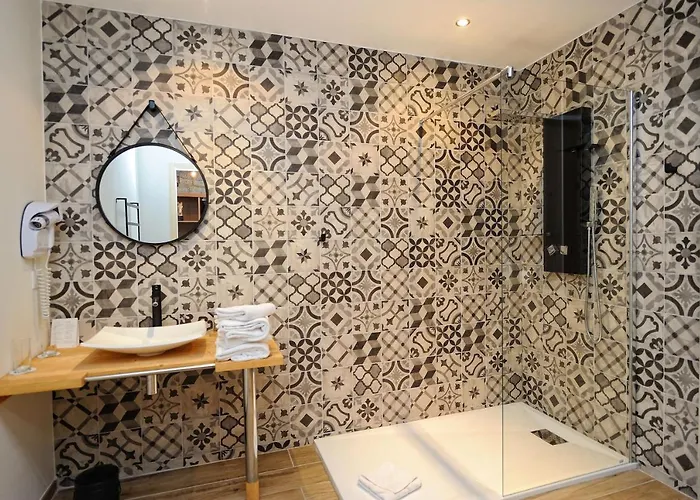 旅游酒店 3* 宗扎