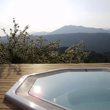 Le Tourisme Hotel