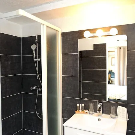 Hotel Le Tourisme 3*